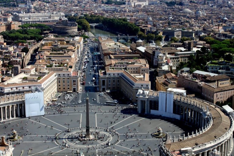 314893_10150339478407162_1532467916_n